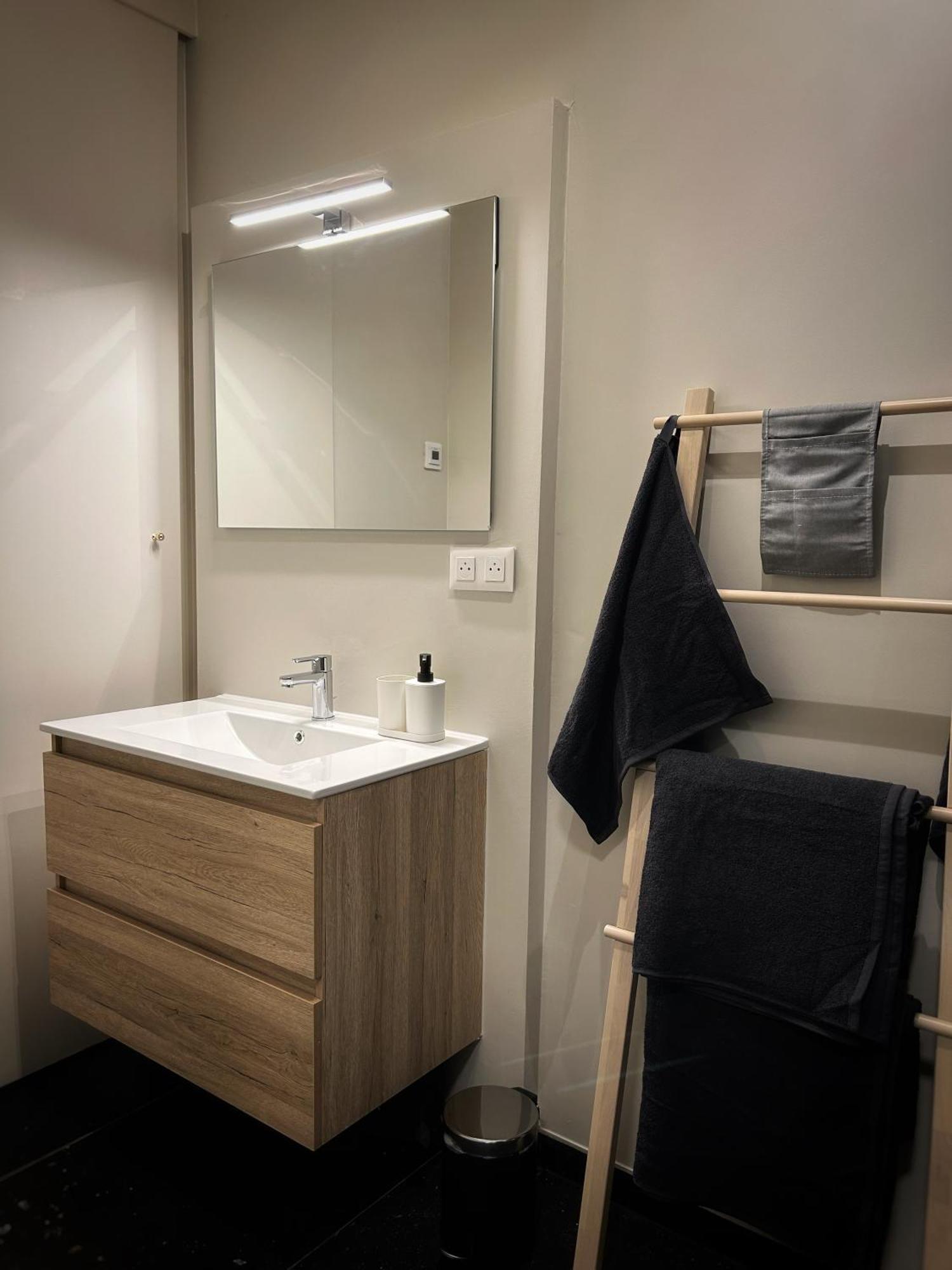 Suite Luxueuse Aux Guillemins Liège Zewnętrze zdjęcie